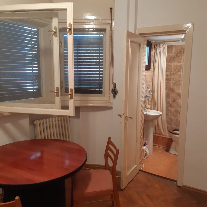 Universitate, Bd. Carol.